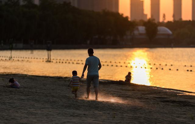 親子鑒定揭開假象：養了16年的兒子不是我親生的！？