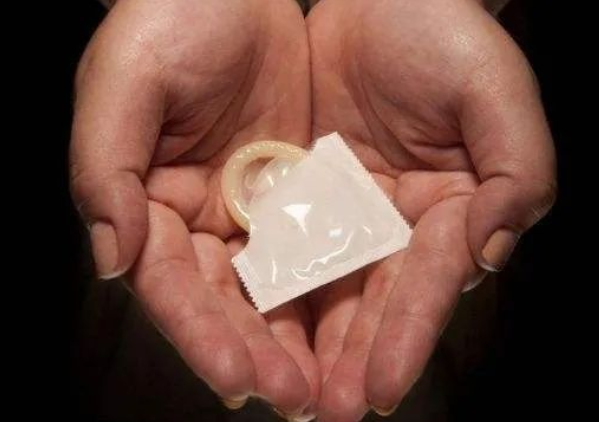 精斑精液是否可以用作親子鑒定檢材，怎么采集？